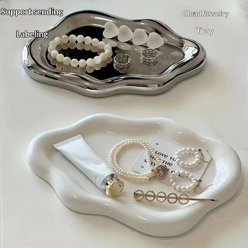Body Jewelry Display - Einfaches Schmuck-Aufbewahrungstablett, Kreative Wolkenform, Galvanisiertes Display