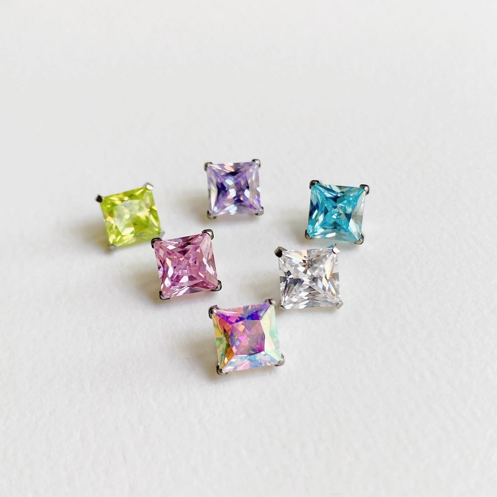 ASTM F136 Titan-Lippenpiercing – Body Jewelry Internally Threaded Bewertung und Preis