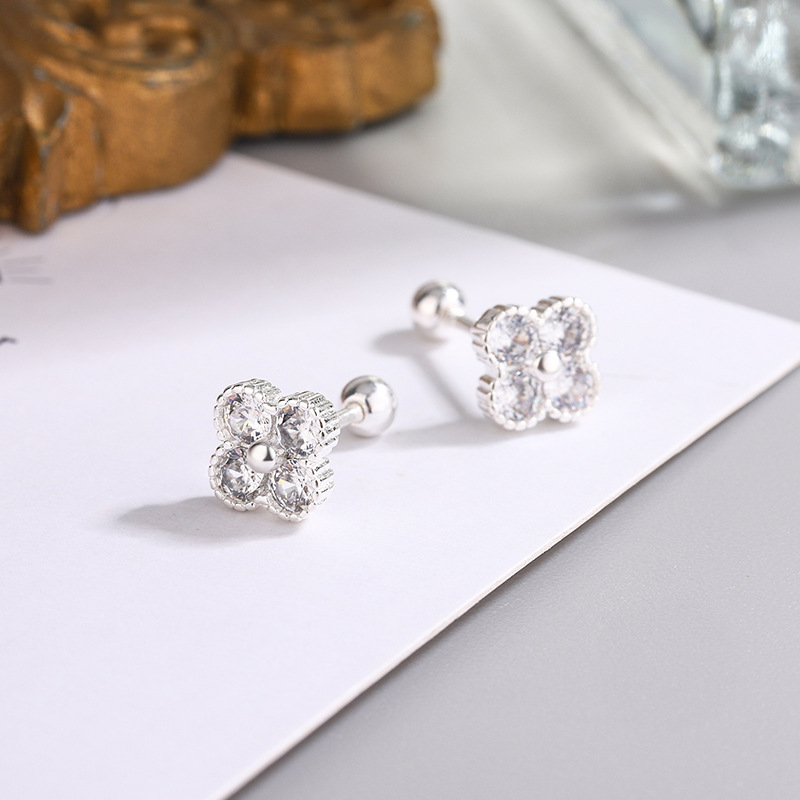 Kleine Ohrstecker aus 925er-St – Body Jewelry Diamond Bewertung und Preis
